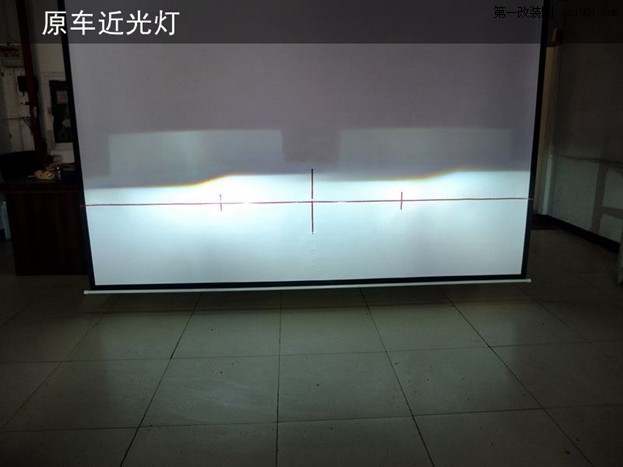 长安CS75改装全新海拉5透镜国产一线品牌岩崎灯泡车灯完...
