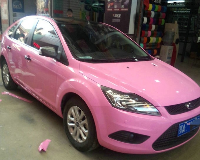 福特福克斯全车亮光粉红改色贴膜案例