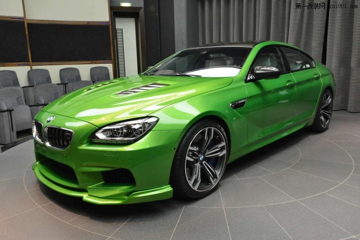 Java绿色BMW M6双门轿跑车