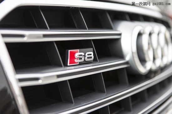 ABT_S8_675HP_009-550x366.jpg