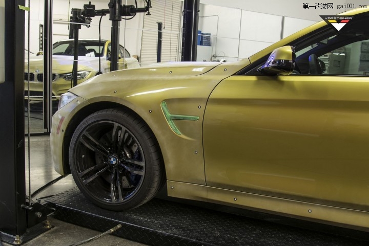 vorsteiner-working-on-wide-body-kit-for-2015-bmw-m4-here-s-how-its-made-video_4.jpg