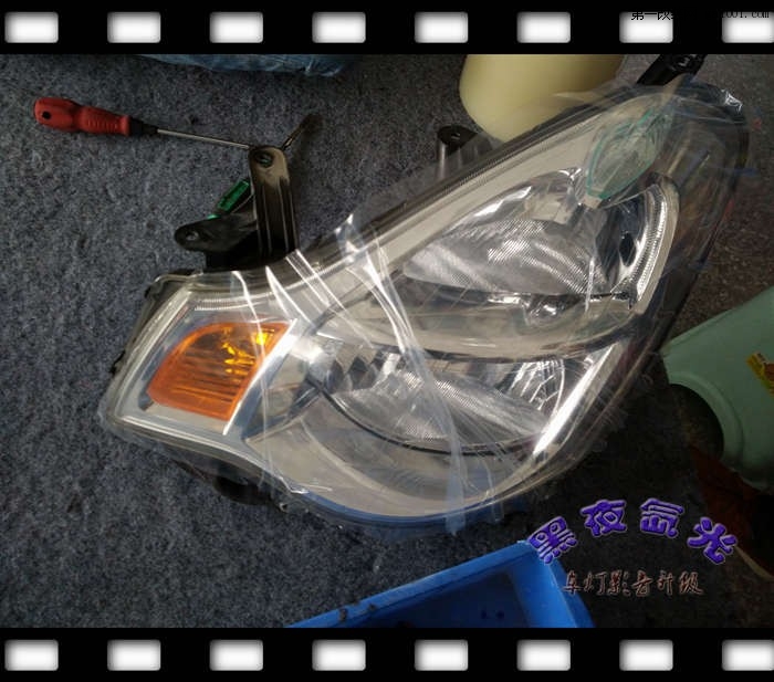 【黑夜氙光】东莞透镜改装-日产轩逸升级全新Q5双光透镜+...
