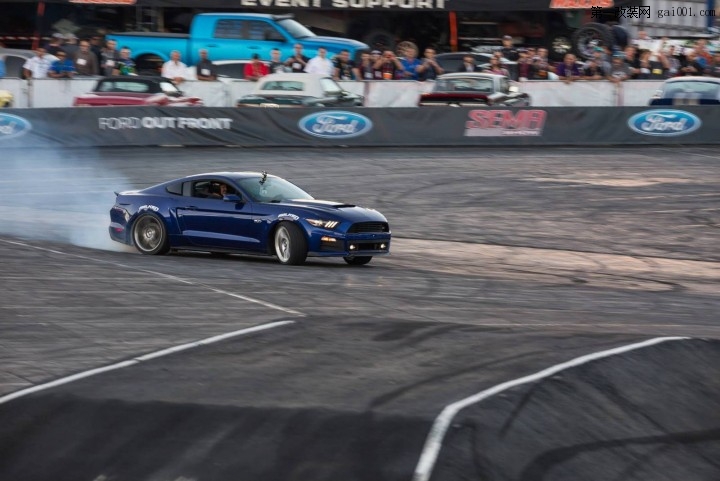 SEMA 2014: Roush at Ford out Front Ride and Drives