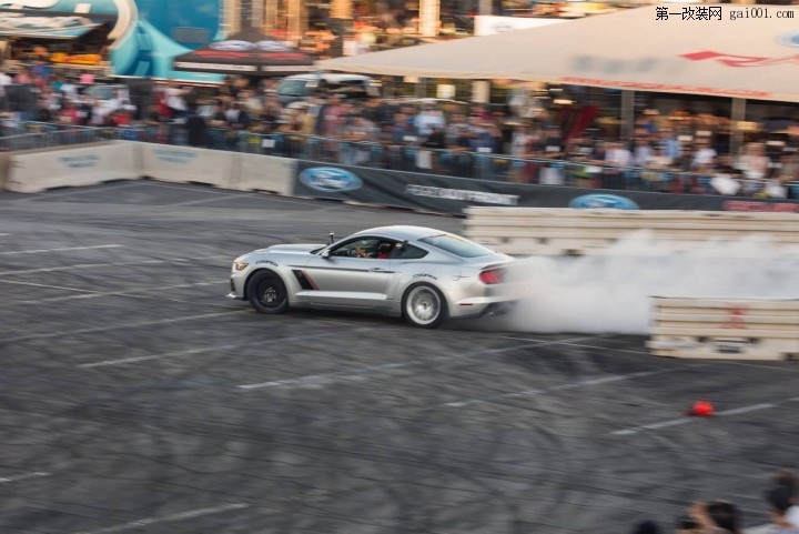 SEMA 2014: Roush at Ford out Front Ride and Drives