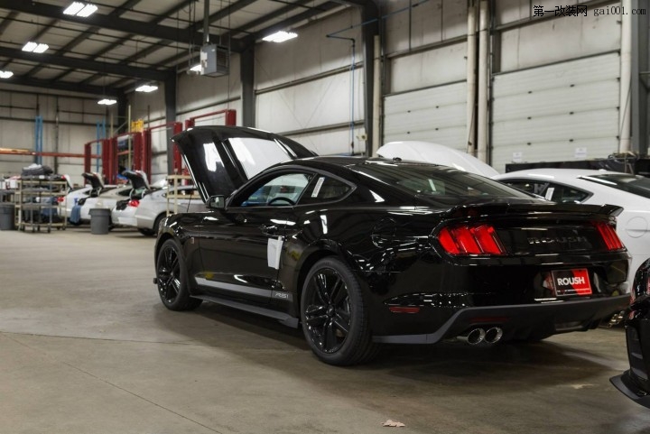 2015-roush-mustang-13.jpg