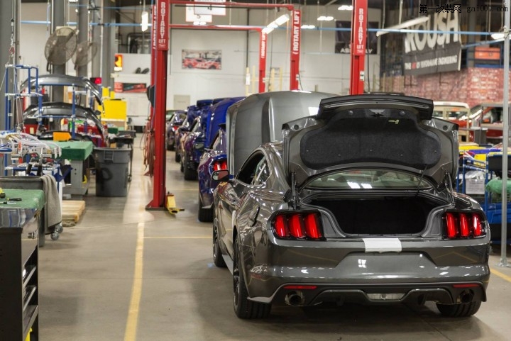 2015-roush-mustang-22.jpg