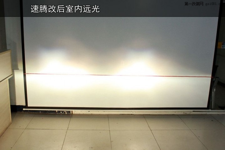 南京速腾大灯改装双氙气透镜 改后实用美观