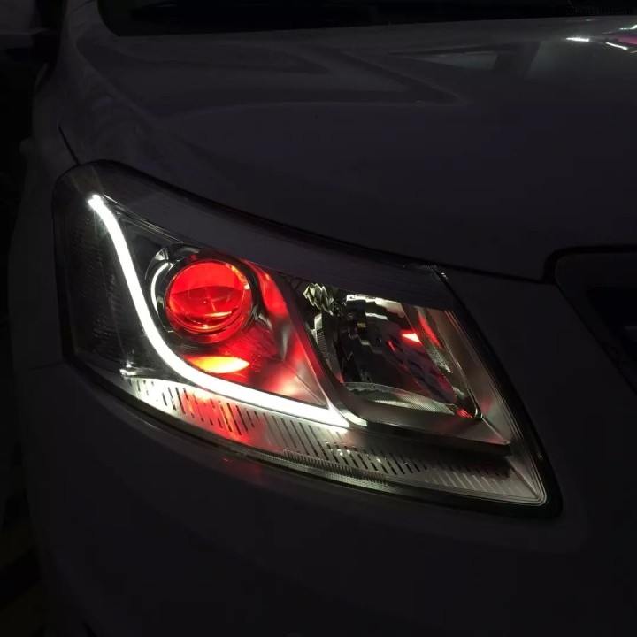 衡水改灯 艺邦汽车照明 奇瑞E3改装美标Q5双光透镜 恶魔眼 ...