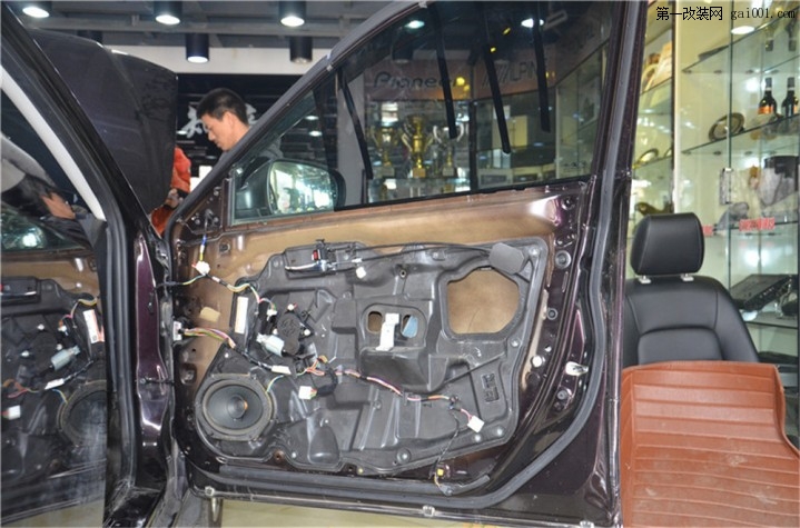 马六全车美高量子隔音案例分享——广州尊驾改