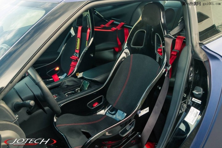 jotech-nissan-gt-r-5.jpg