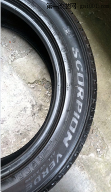 出售倍耐力235/55R19