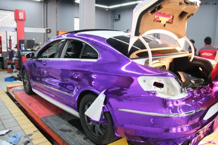 大众CC车身贴电镀紫改色膜