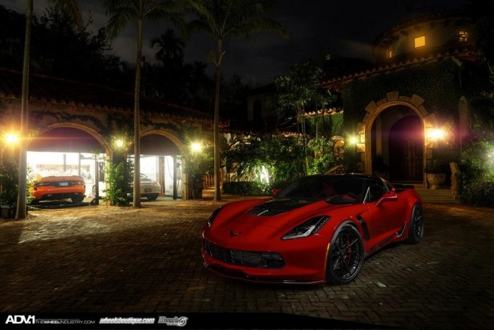 corvette-z06-10.jpg