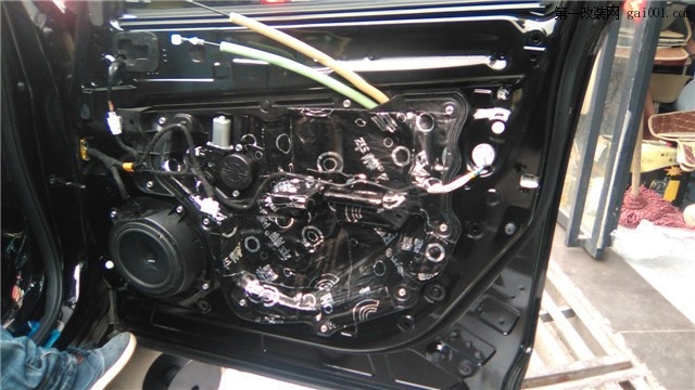西安汽车音响改装——上尚马自达CX-5音响升级意大利赫兹