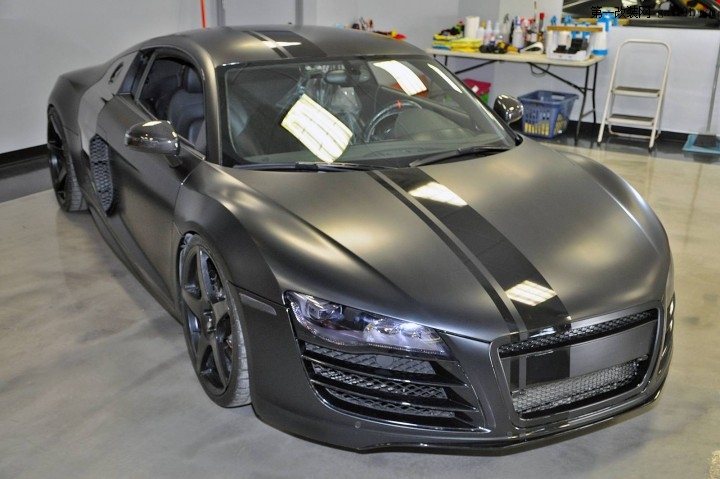 VF Engineering改装亚光黑色奥迪R8 动力飙升至800HP