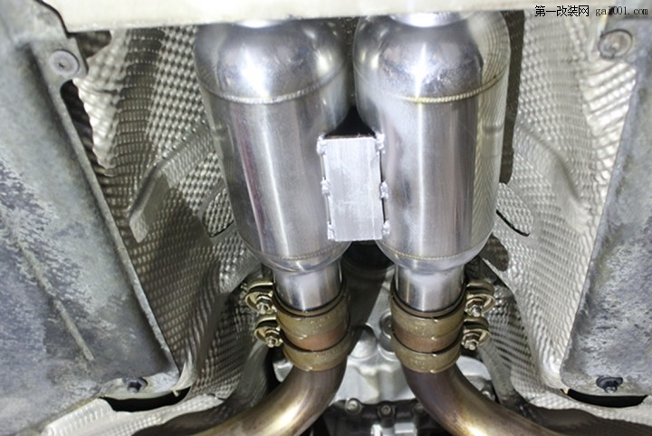 Panamera改装FDR中尾段双阀门排气系统