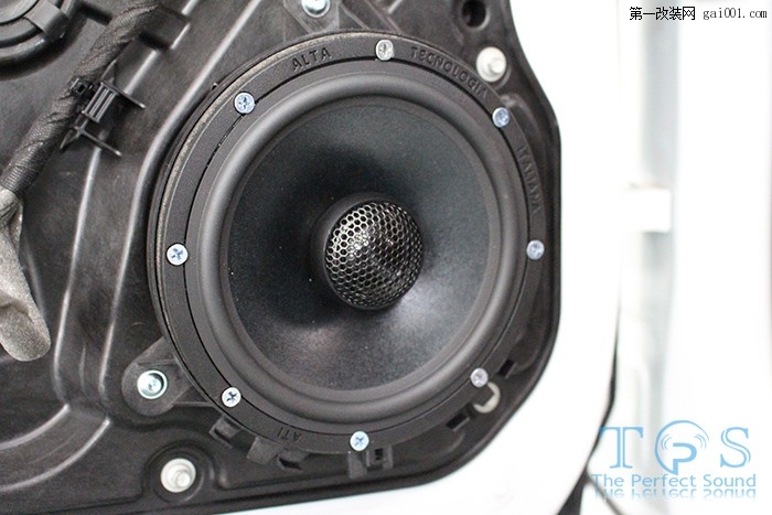 重庆沃尔沃V60汽车音响改装意大利ATI品牌音响
