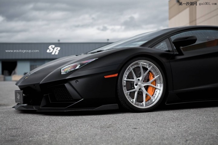 matte-black-lamborghini-aventador-2.jpg