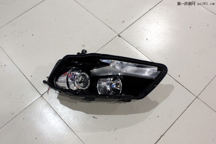 南京朗行大灯改装Q5透镜 国产雪莱特氙气灯