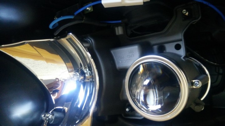 大庆斯巴鲁驰鹏灯光升级|Q5透镜欧司朗氙气灯欧司朗安定器