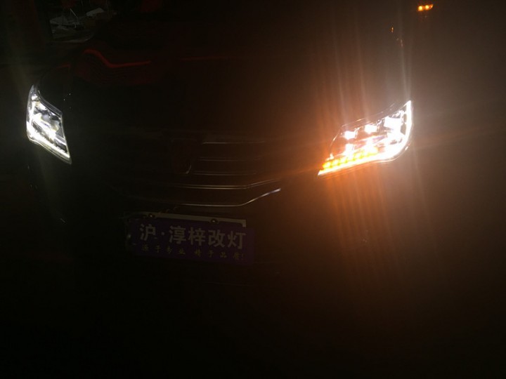 上海荣威950车灯改装全LED大灯