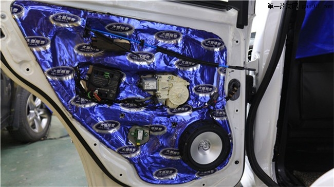 温州动感地带 Benz奔驰GLK300汽车音响改装德国海螺喇叭