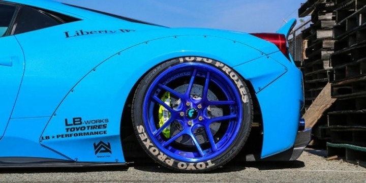 法拉利458 Italia改装蓝色宽体套件