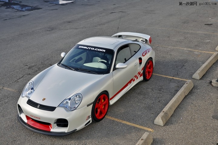 ZR Auto改装TECHART保时捷911 GT2 RS