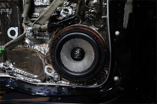 东莞擎峰汽车影音-沃尔沃S80改装音响感受音乐的魔力