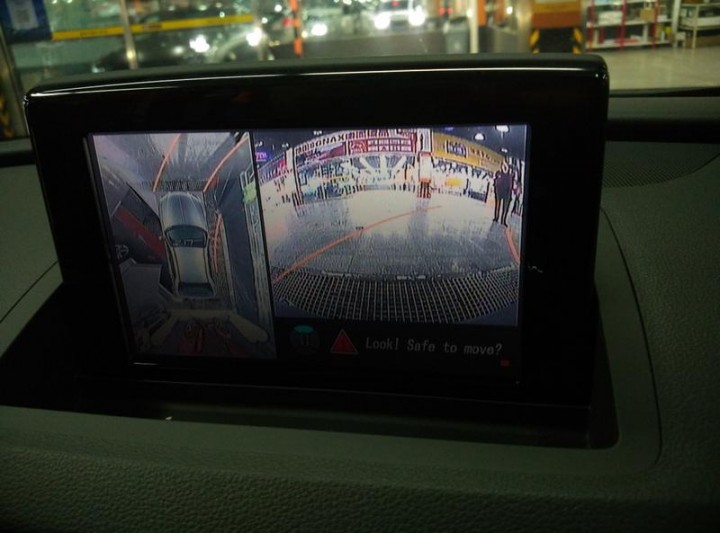 奥迪Q3加装360度行车记录仪和倒车轨迹