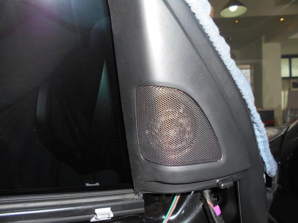 【长春扬帆汽车影音】宝马X6的音乐需求选择汽车音响改装