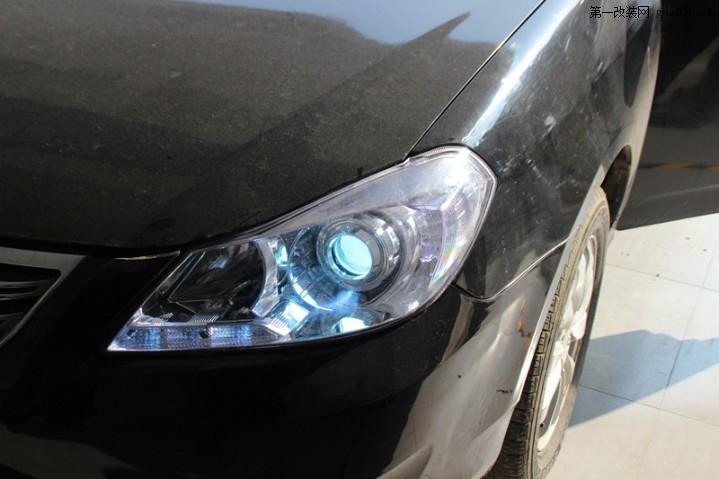 比亚迪G3合肥氙气灯改装Q5双光透镜HID氙气大灯合肥车灯改装