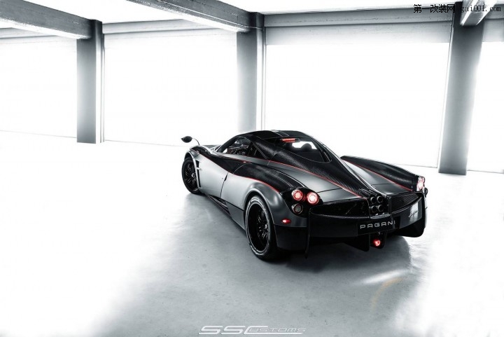 SS Customs改装Pagani Huayra