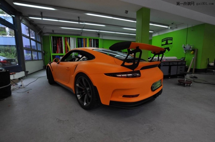porsche-991-gt3-rs-in-racing-orange-matt-4.jpg