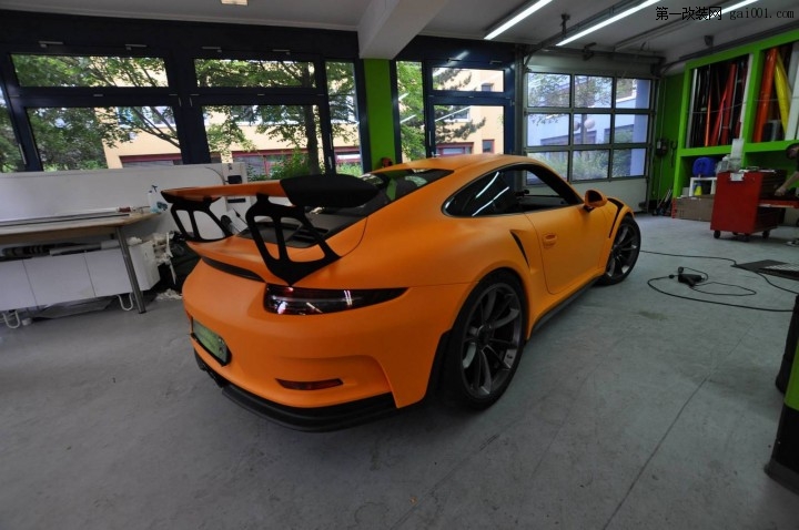 porsche-991-gt3-rs-in-racing-orange-matt-10.jpg