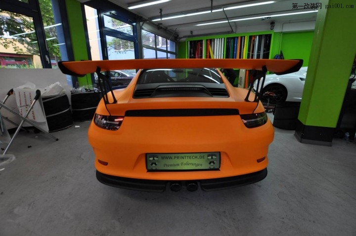porsche-991-gt3-rs-in-racing-orange-matt-11.jpg
