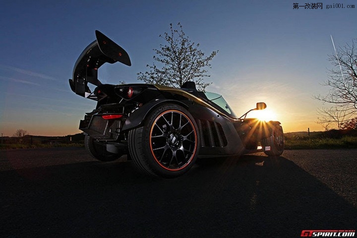 Wimmer RS改装KTM X-BOW GT迪拜黄金版