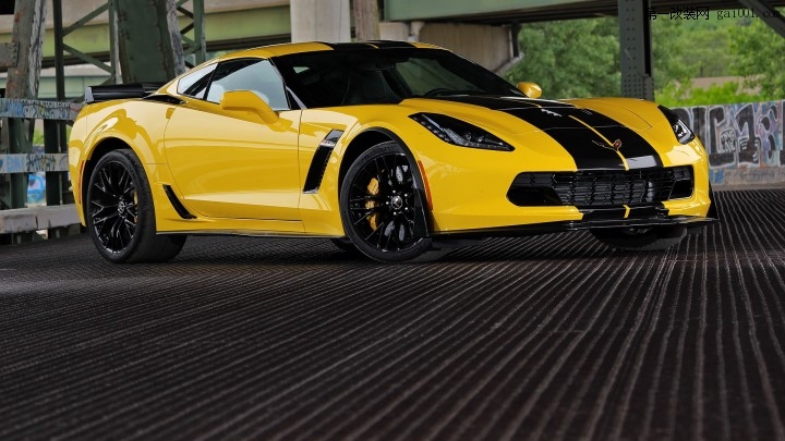 2015-corvette-z06-gets-a-procharger-jumps-to-over-1000-hp_7.jpg