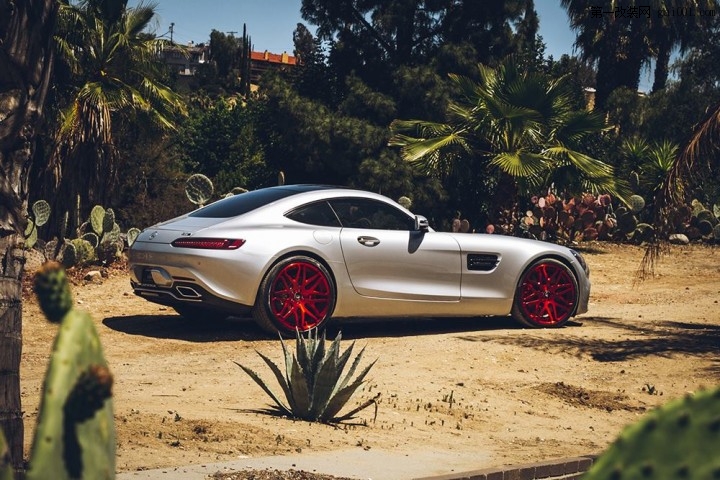 mercedes-amg-gt-gets-candy-red-forgiato-wheels-photo-gallery_8.jpg