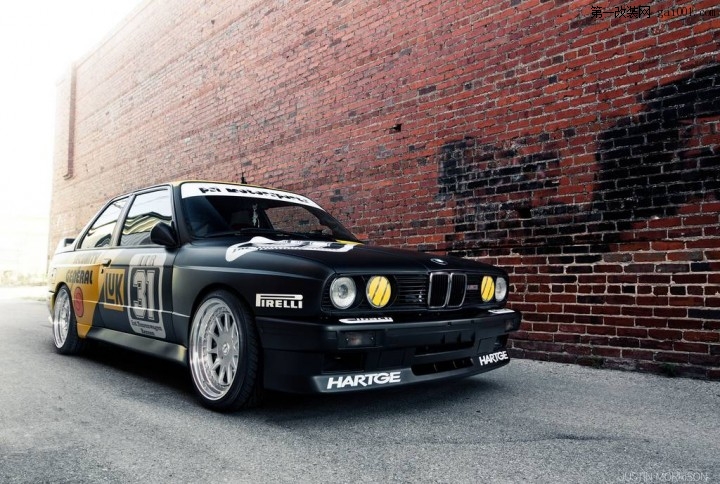 bmw-e30-m3-dtm-replica-21.jpg