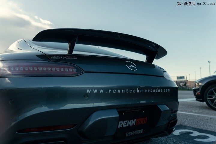 Renntech改装梅赛德斯AMG GT S版