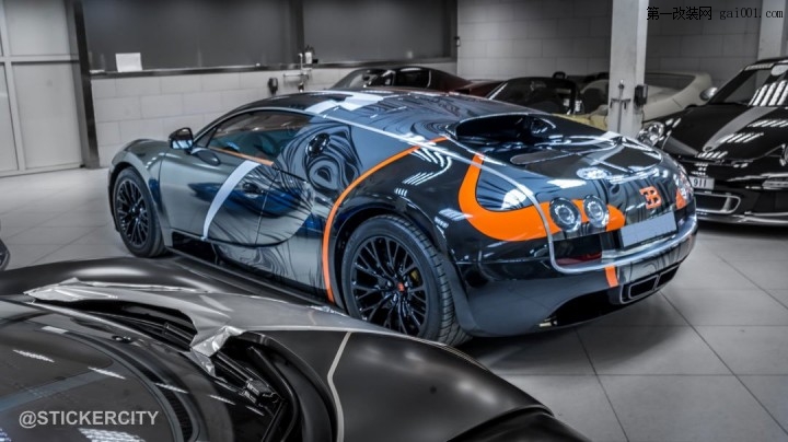 black-chrome-bugatti-veyron-super-sport-4.jpg
