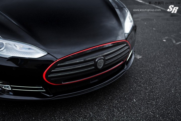these-could-be-the-carbon-fiber-exterior-upgrades-your-model-s-needs_1.jpg