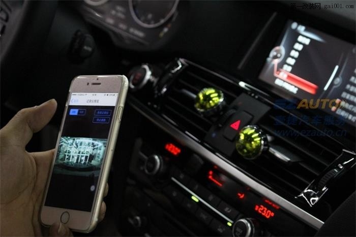 宝马X3安装行车记录仪，番禺宝马X3行车记录仪安装实拍