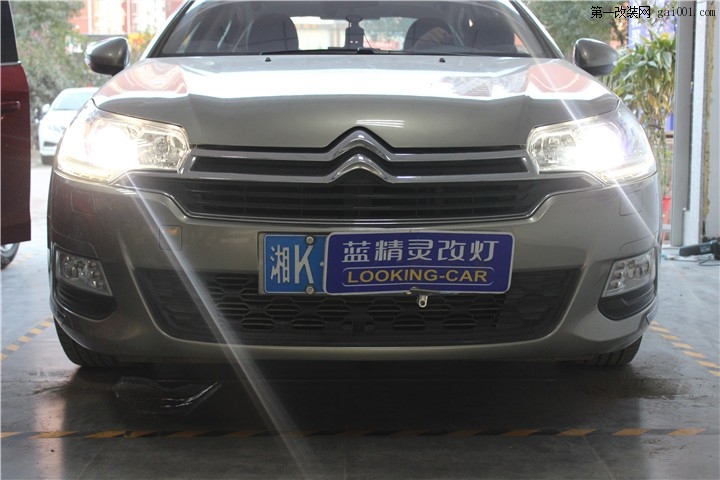 武汉地区雪铁龙C5改灯车灯改装氙气灯原厂进口配件海拉五