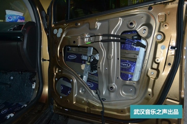 武汉汽车音响改装|传祺GS4汽车隔音降噪|大能专业隔音店|