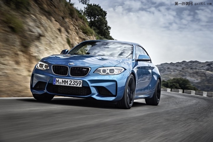 2017-bmw-m2-coupe-19.jpg