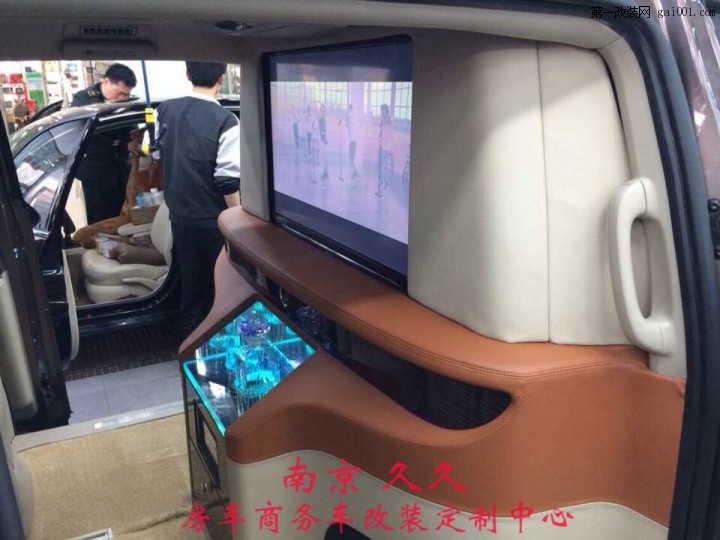 南京久久房车商务车改装定制 GL8改装案例