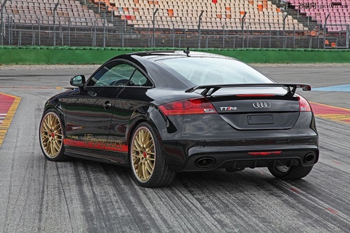 Audi-TT-RS-8.jpg