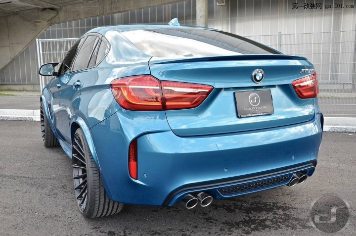 BMW-X6-M-11.jpg
